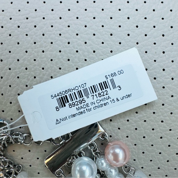 Betsey Johnson Teddy Necklace White Faux Pearl Bauble Bear NWT in Silver - Picture 5 of 6